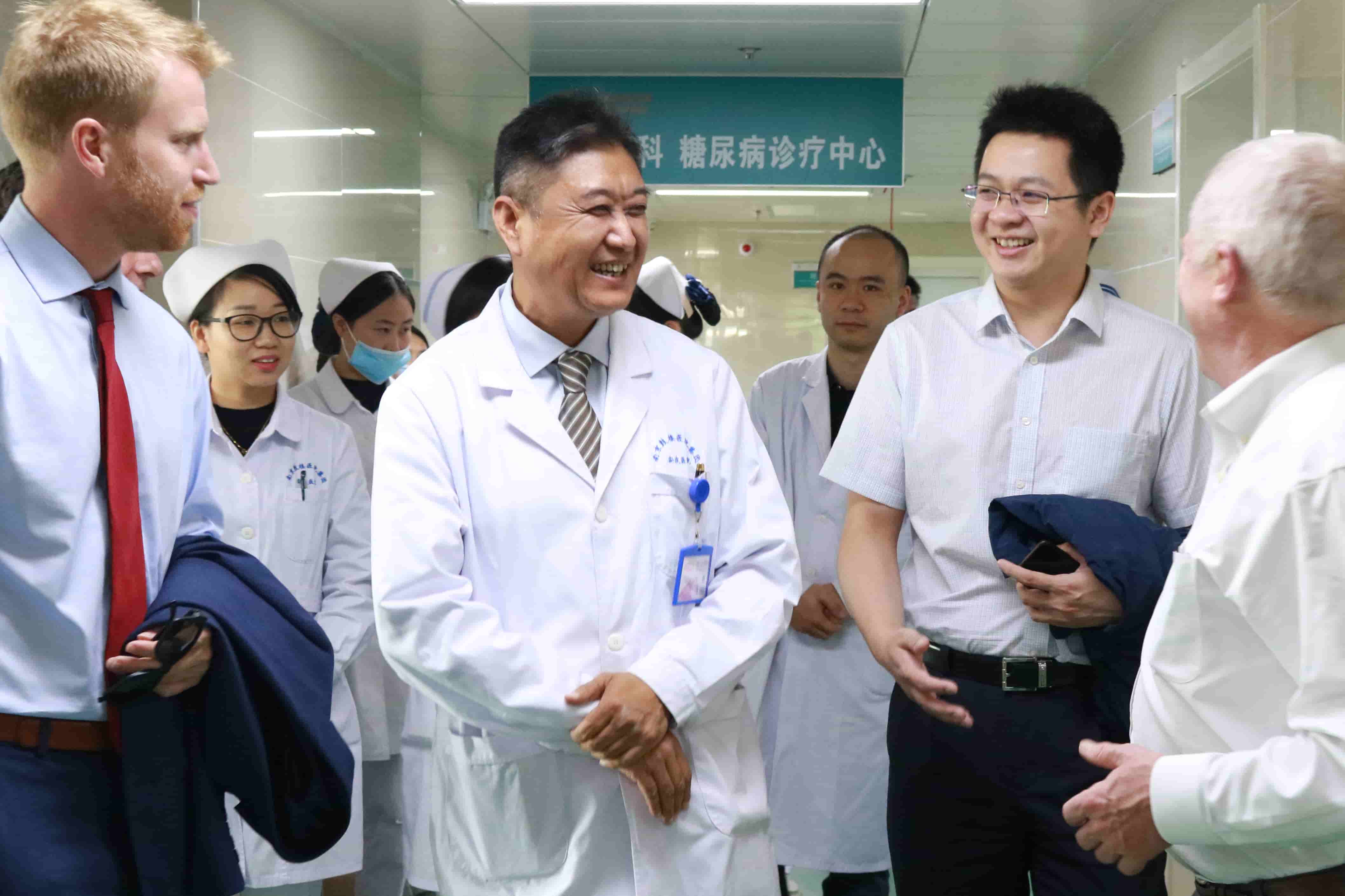 【安慶醫(yī)院】王安工作照 (2).JPG 【安慶醫(yī)院】王安工作照 (2).JPG